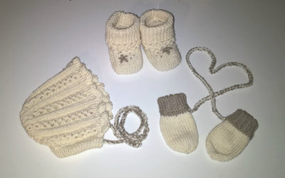 Alidan myssy, Lullaby Booties -tossut sekä vauvan lapaset