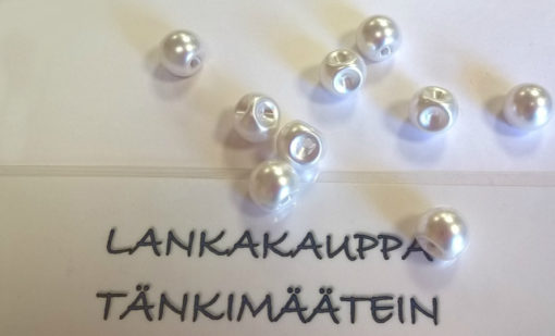 Drops Helminappi - kaunis, pyöreä nappi kruunaa neuleesi